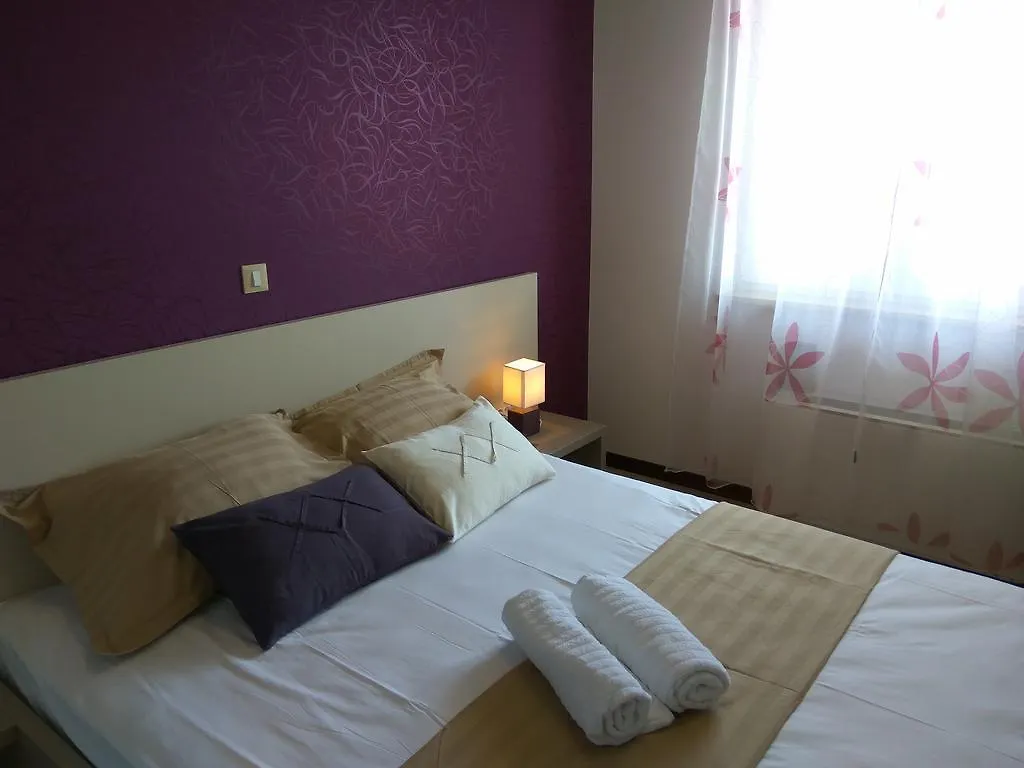 B&B Villa Oasa 2 로비니스코 셀로