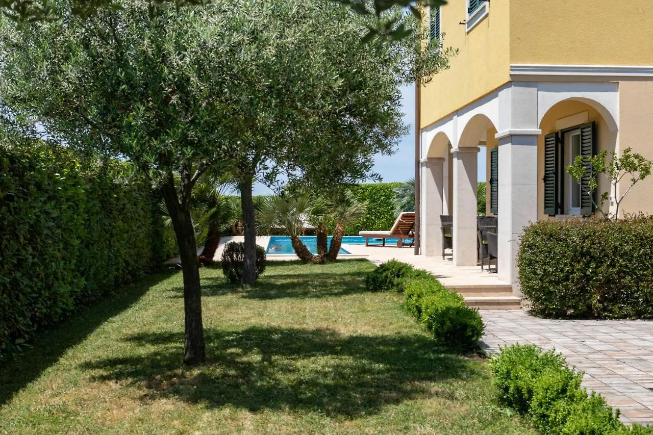 Oda ve Kahvaltı B&B Villa Oasa 2 Rovinjsko Selo